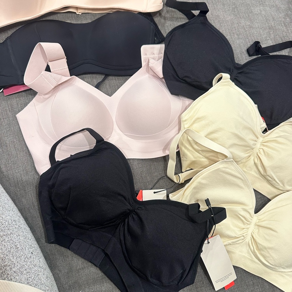 7 NEW Women's Bras in Black, Cream, and Pink